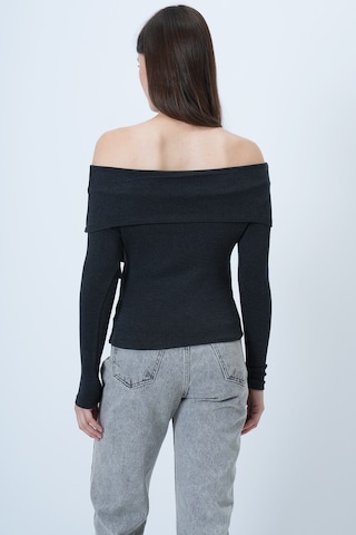 Trend Alaçatı Stili Shirt in Grau