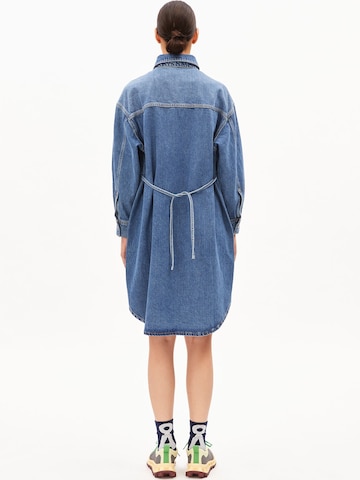 Robe ARMEDANGELS en bleu