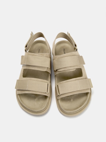 Pull&Bear Sandalen in Beige