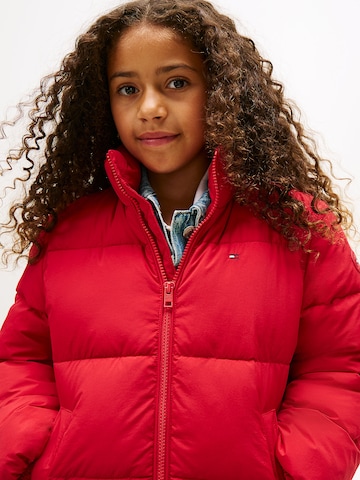 Veste mi-saison TOMMY HILFIGER en rouge
