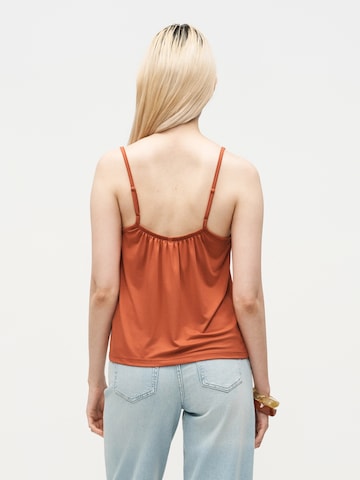 ONLY Top 'ONLBETINA' in Braun