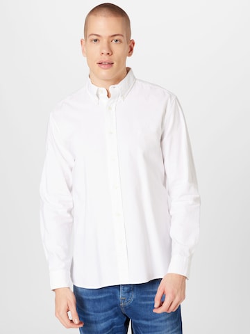 Coupe regular Chemise Banana Republic en blanc : devant