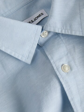 Jack & Jones Plus - Ajuste regular Camisa 'JJEBreeze' en azul