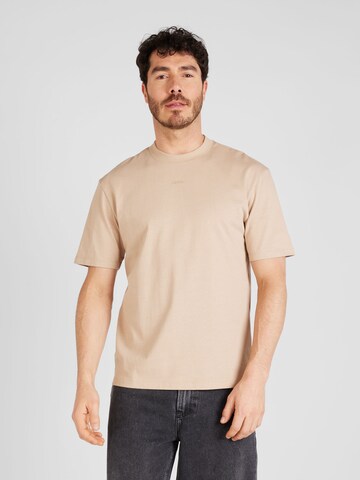 HUGO T-shirt 'Dapolino' i beige: framsida