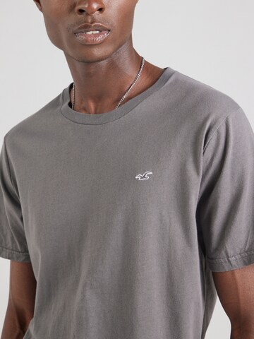 T-Shirt HOLLISTER en gris