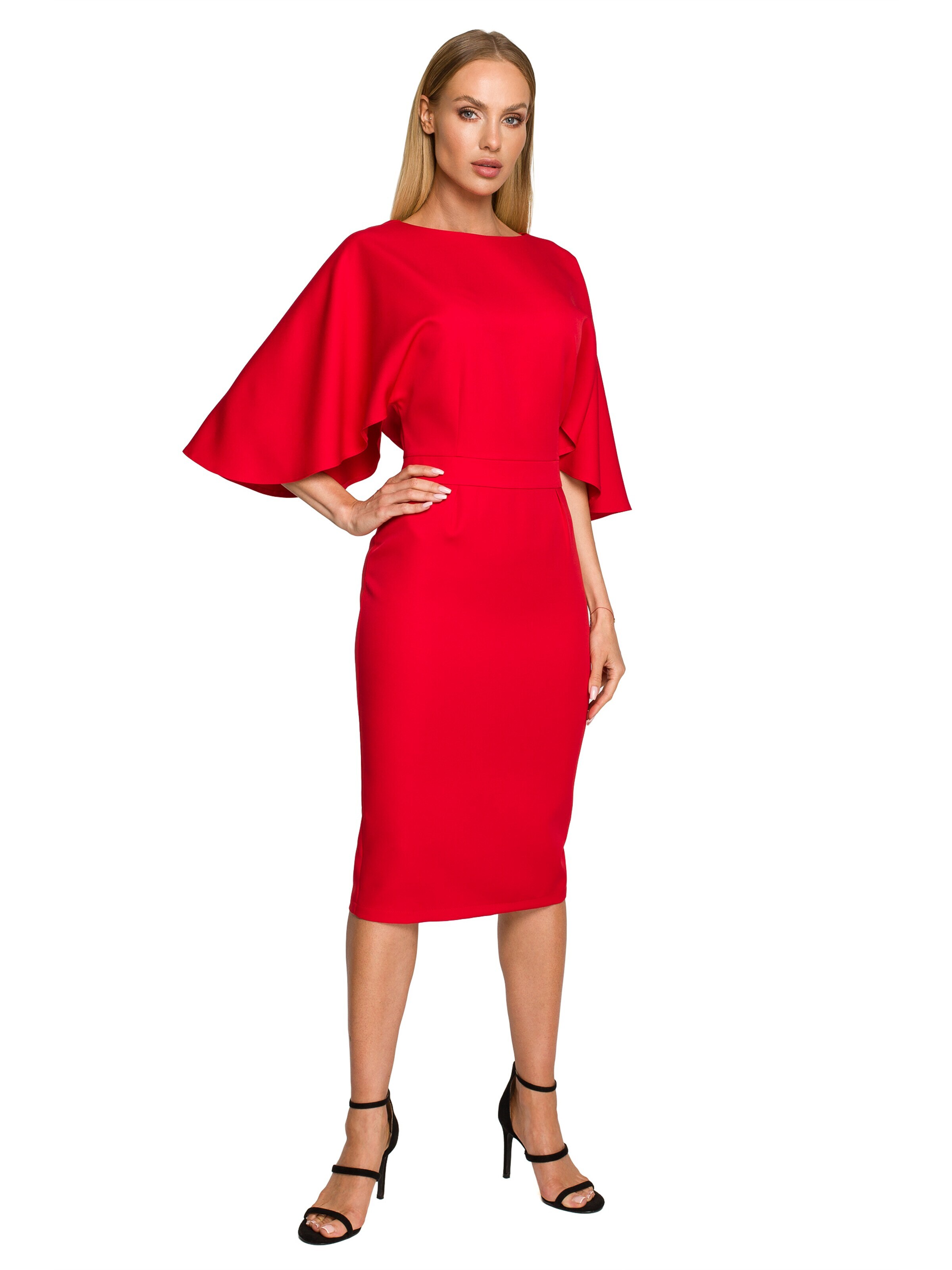 Rochie de la made of emotion pe roșu