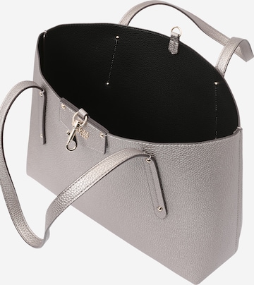 GUESS Nakupovalna torba 'Brenton' | srebrna barva