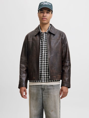 Veste mi-saison JACK & JONES en marron : devant