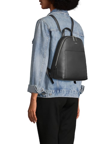 Calvin Klein Backpack 'Must Dome' in Black