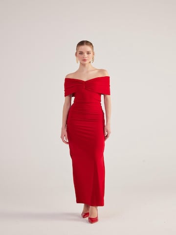 HOLLY LOLLY Evening dress in Red: front
