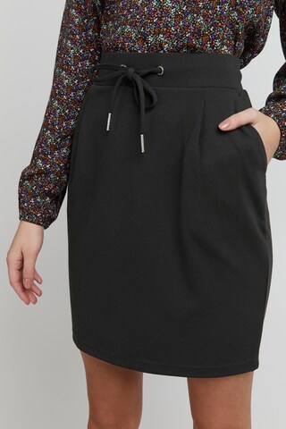 Oxmo Skirt 'Arna' in Black
