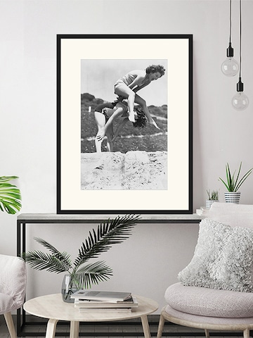Liv Corday Image 'Beach Playing' in Black