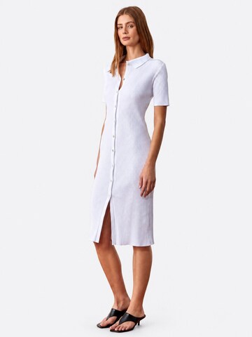 Robe 'Midi' Ethiquet en blanc