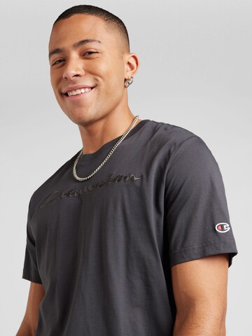 Maglietta di Champion Authentic Athletic Apparel in grigio