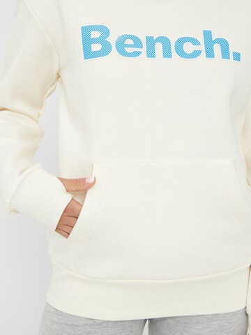 BENCH Sweatshirt 'TEALY' i hvid