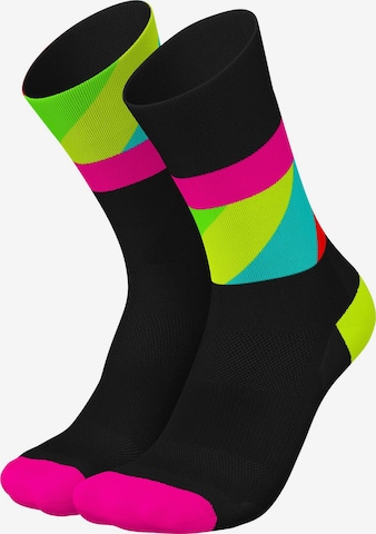 INCYLENCE Athletic Socks 'STRIDES' in Black: front
