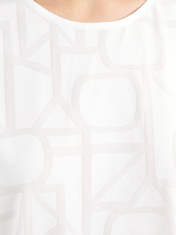 ONLY PLAY - Camiseta funcional 'ONPAUB-MERLIN' en blanco
