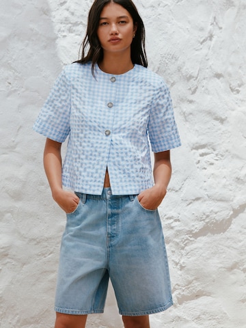 Next Regular Shorts in Blau