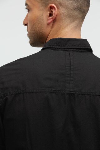 CMPD Slim fit Button Up Shirt in Black