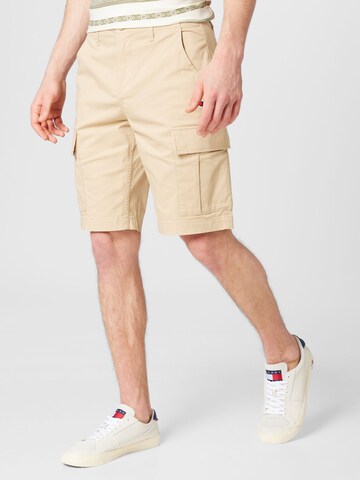 Champion Authentic Athletic Apparel Regular Cargo Pants in Beige: front