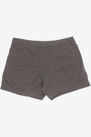 VILA Shorts S in Braun