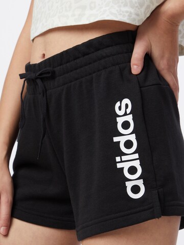 ADIDAS SPORTSWEAR - Regular Calças de desporto em preto