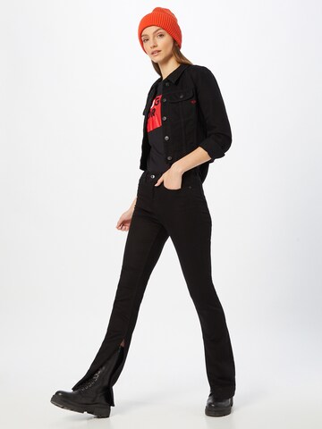 Tricou 'Dashire' de la HUGO Red pe negru