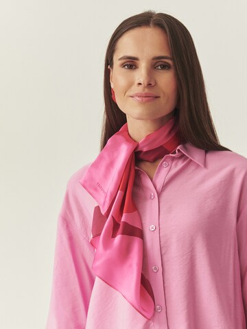 TATUUM - Lenço 'LUMILA' em vermelho: frente