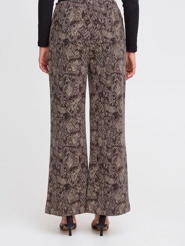 Wide leg Pantaloni 'KATE' di ICHI in marrone