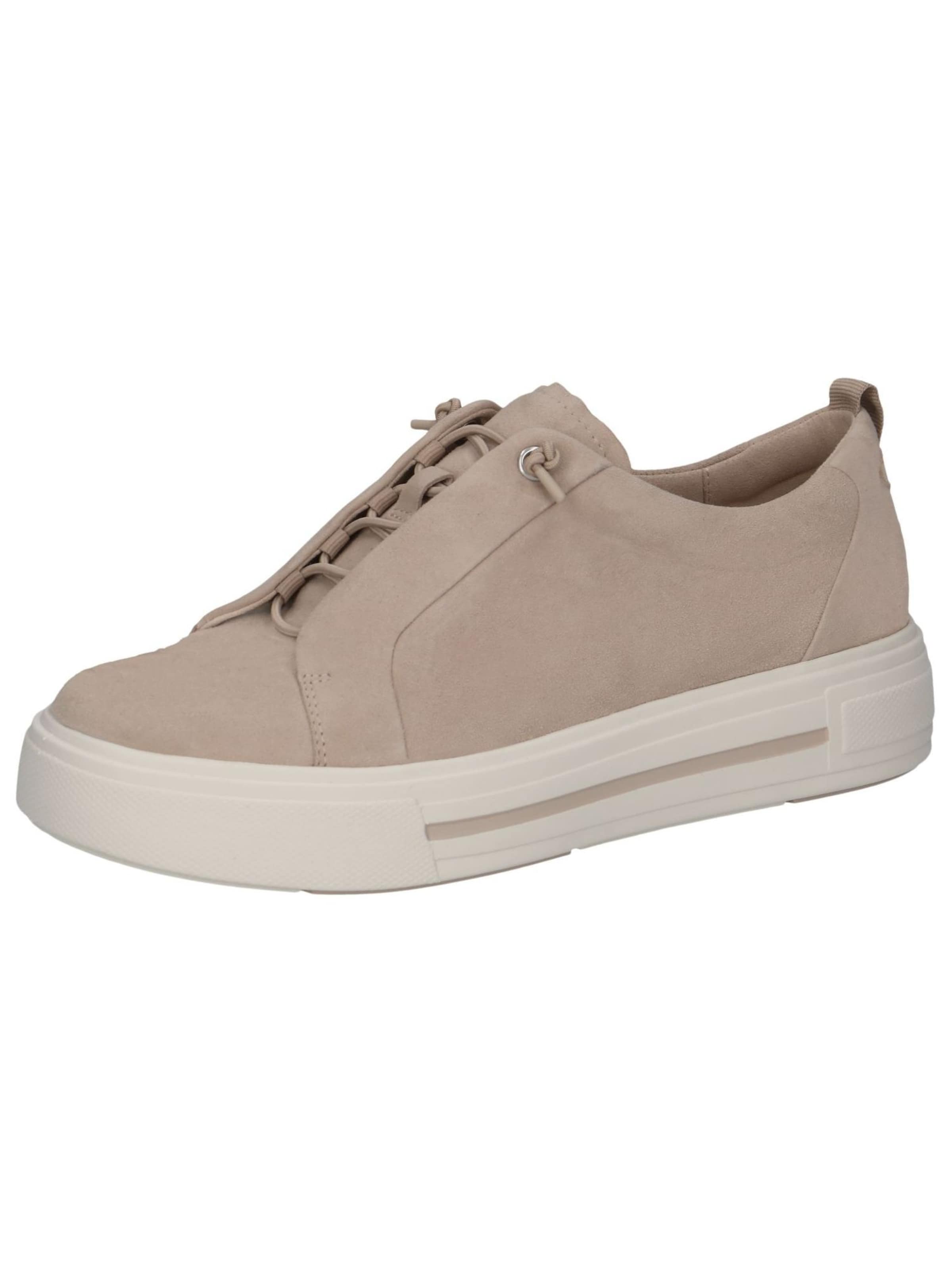 CAPRICE Sneakers laag in Beige: voorkant