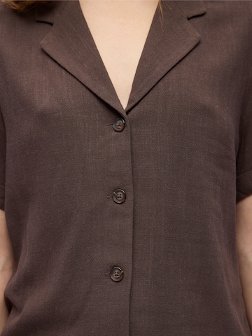 OBJECT Halenka 'OBJSANNE' – hnědá