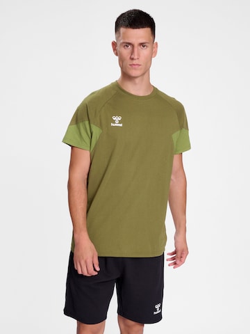 Hummel Functioneel shirt 'Travel' in Groen: voorkant