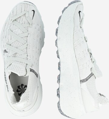 Baskets basses 'Space Hippie 04' Nike Sportswear en blanc