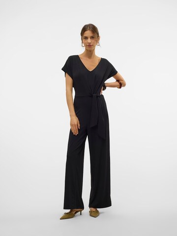 VERO MODA Jumpsuit 'VMRASMINE' in Black: front