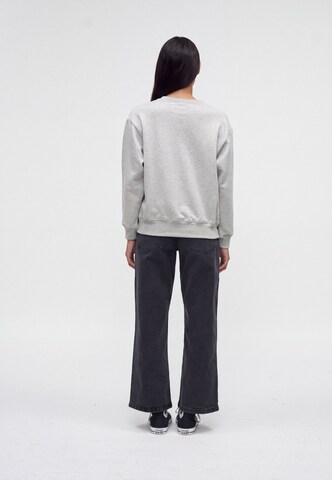 Gap Petite Sweatshirt 'HERITAGE' in Grijs