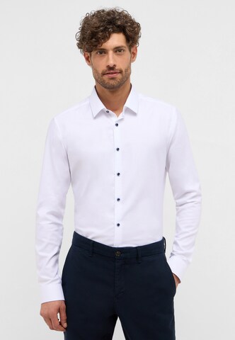 ETERNA Slim Fit Businesshemd in Weiß: Vorderseite