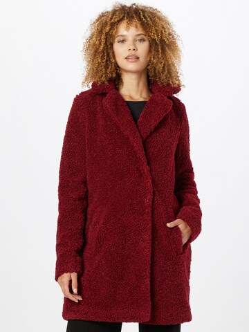 Manteau d’hiver 'GABI' Noisy may en rouge : devant