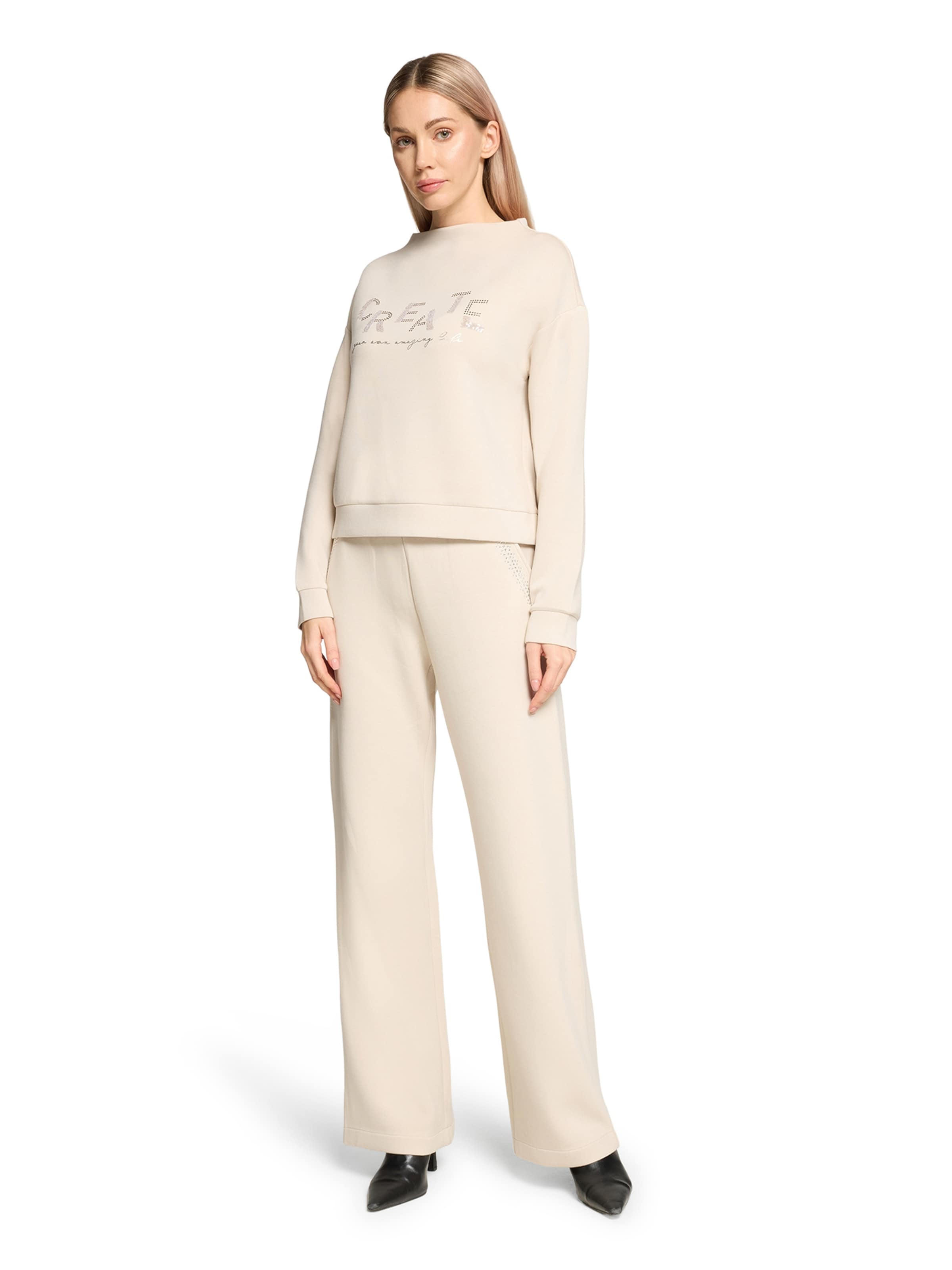 Betty Barclay Loose fit Trousers in Beige