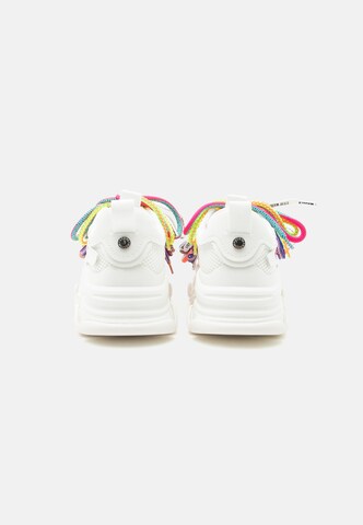 STEVE MADDEN - Zapatillas deportivas bajas 'Pryce' en blanco: atrás