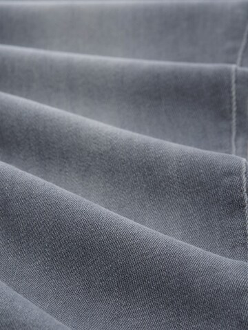 TOM TAILOR DENIM Skinny Jeans 'Nela' in Grijs