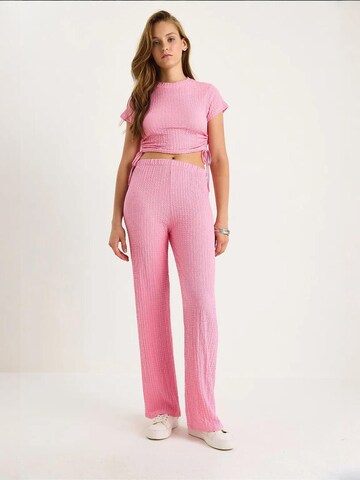 Bianco Lucci - Calças de fato em rosa: frente