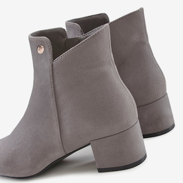 LASCANA Ankle Boots in Grey