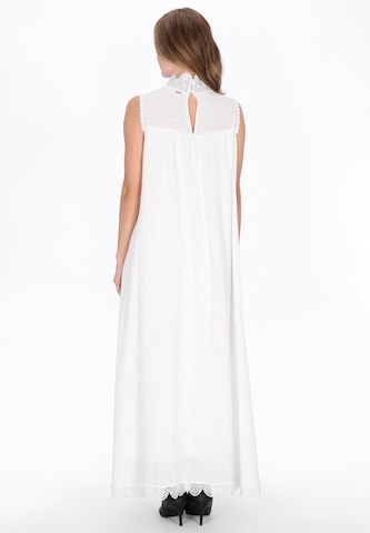 Robe DreiMaster Vintage en blanc