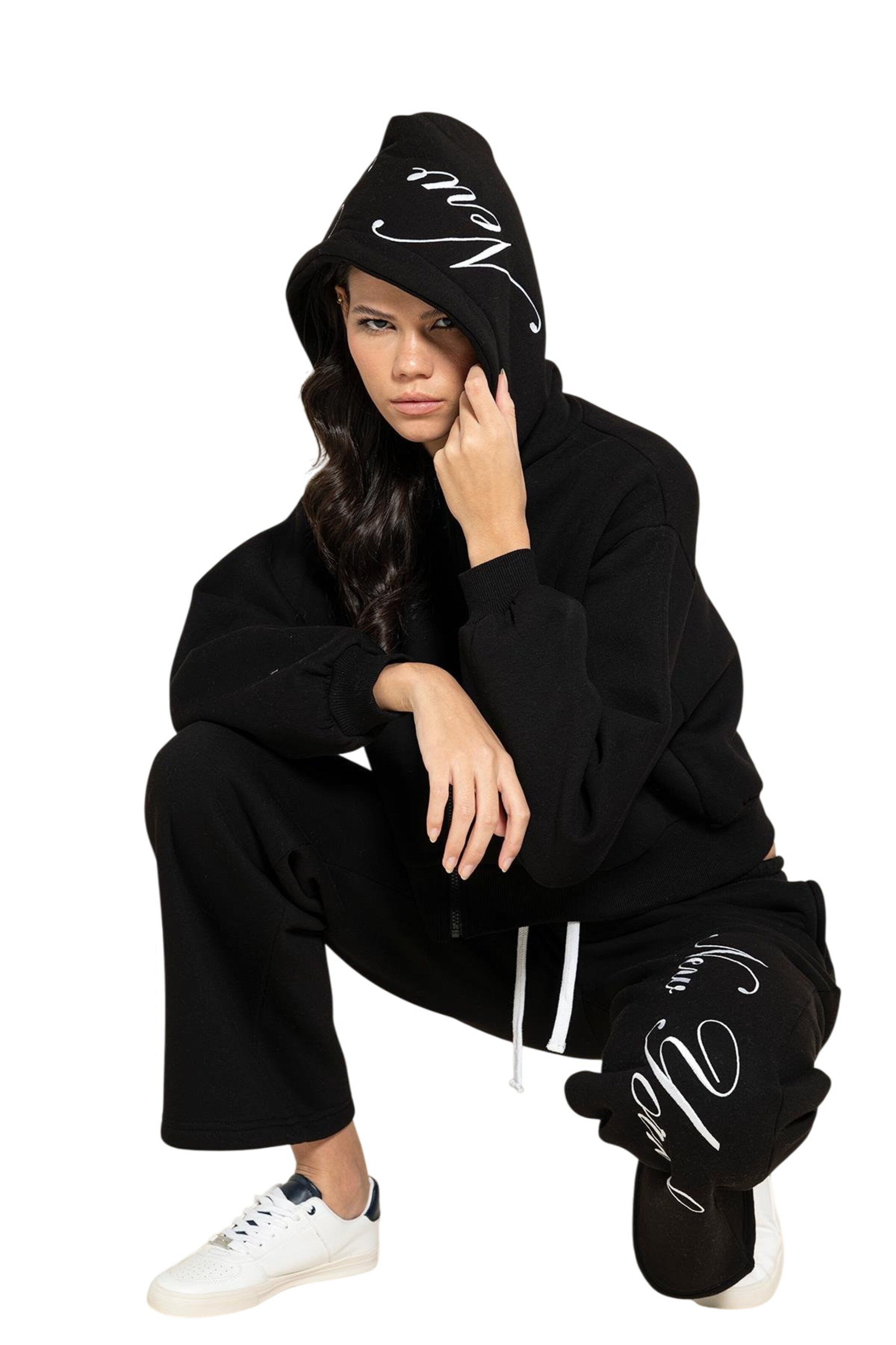 For You Moda Tracksuit in Black