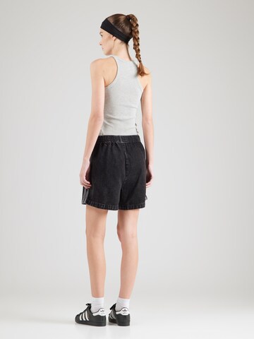 Loosefit Jeans di ADIDAS ORIGINALS in nero