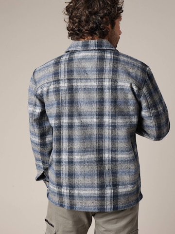 T-Shirt 'YUKIO' Deeluxe en bleu