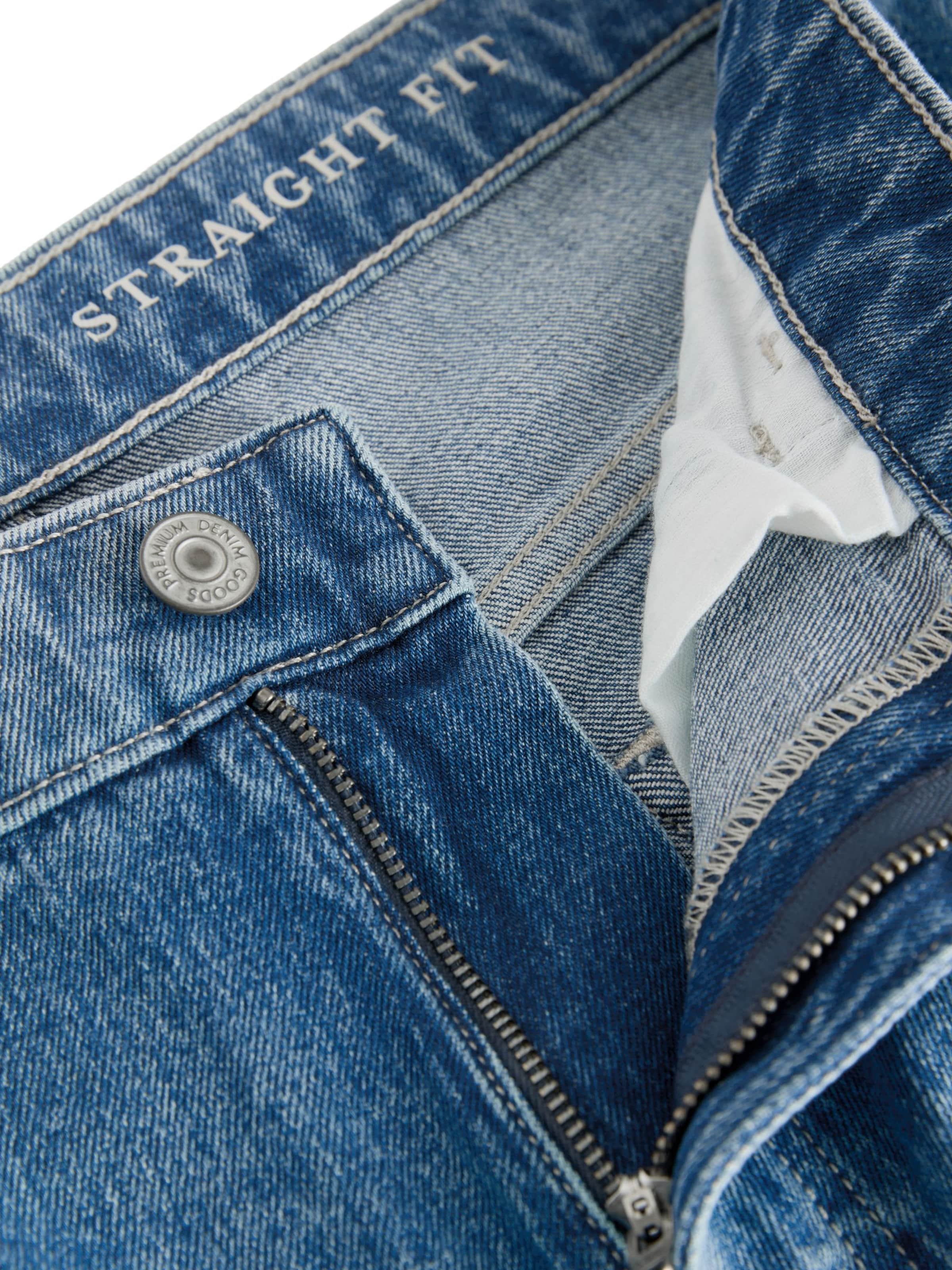 Next Regular Jeans in Blau