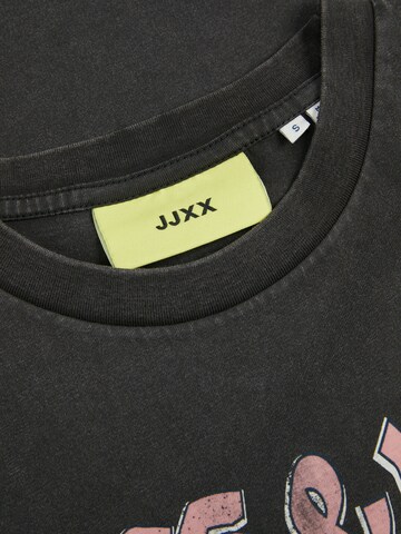 Tricou 'ASTRID' de la JJXX pe negru