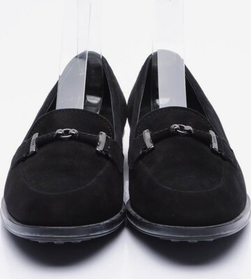 Tod's Flats & Loafers in 38 in Black