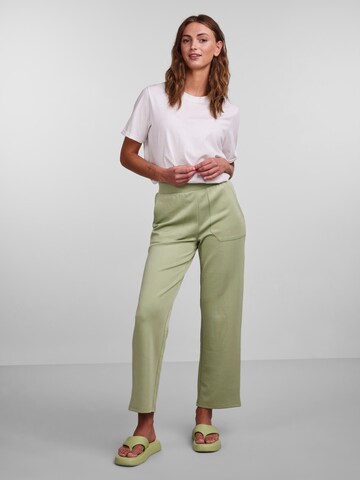 PIECES Loose fit Pants 'Line' in Green